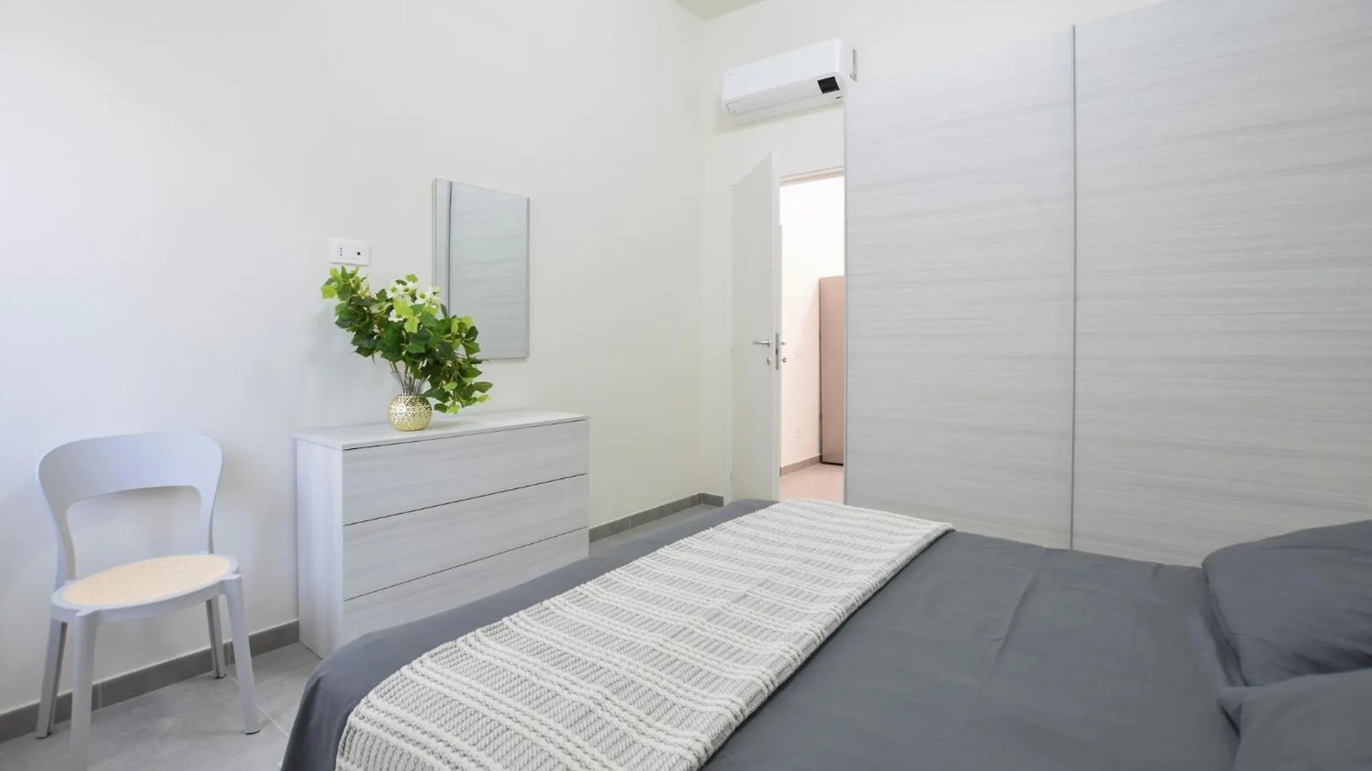 Lovely Apartment In Lido Di Camaiore With Wifi